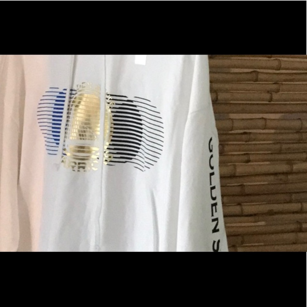 Men’s sweat shirt